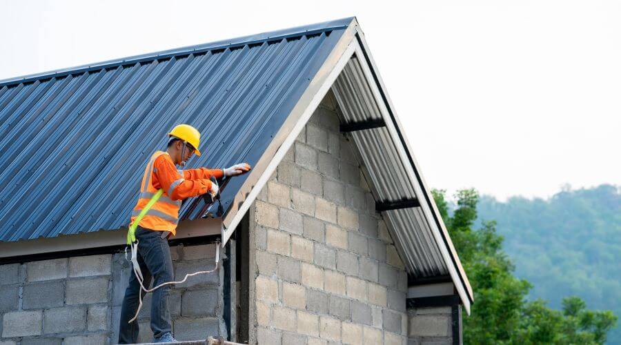 Expert flood damage restoration services in Golden Gate, IL